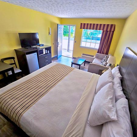 Meriwether Country Inn Warm Springs Extérieur photo