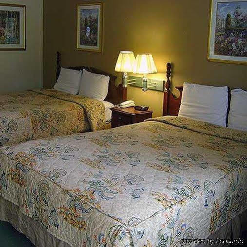 Meriwether Country Inn Warm Springs Extérieur photo