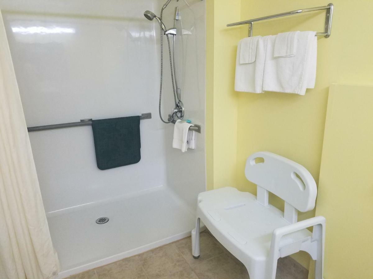 Meriwether Country Inn Warm Springs Extérieur photo