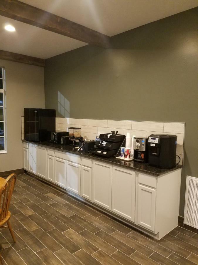 Meriwether Country Inn Warm Springs Extérieur photo